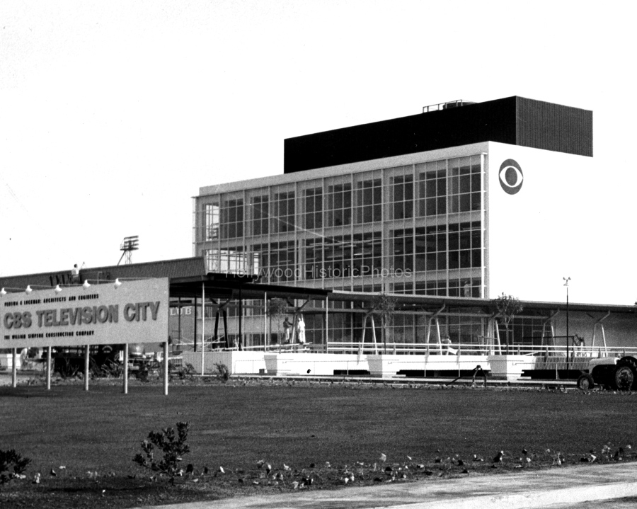 CBS Television City 1952 Fairfax Ave. and Beverly Blvd. wm.jpg
